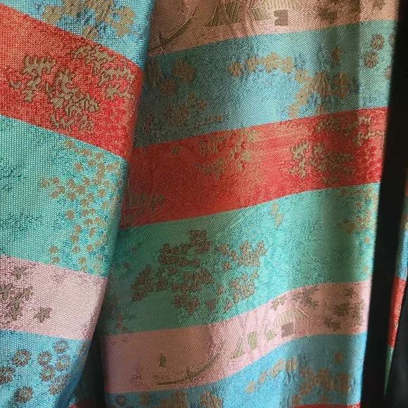 Vintage Satin Robe - Picture 4 of 4